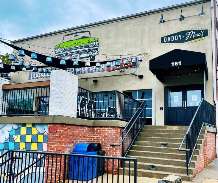 Daddy Mac's Down Home Dive, A Review of the Reviews — 1